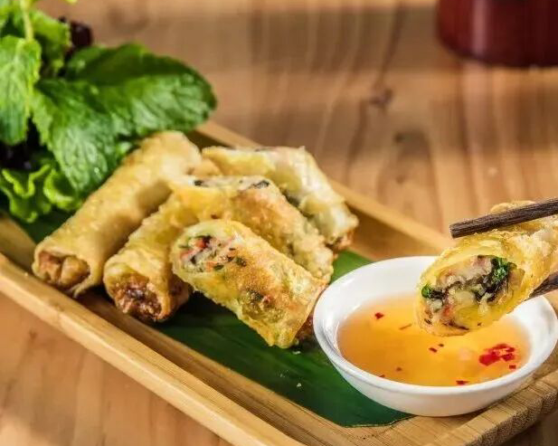 纯室内！一起“钻”进郎园Station吃遍17国