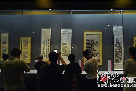 明清以来203名女书画家271件（套）作品亮相河北博物院