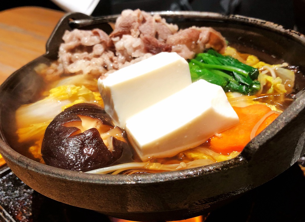 累计排队超10000000位？这家网红餐厅要开北京首店！回应：大约在夏季