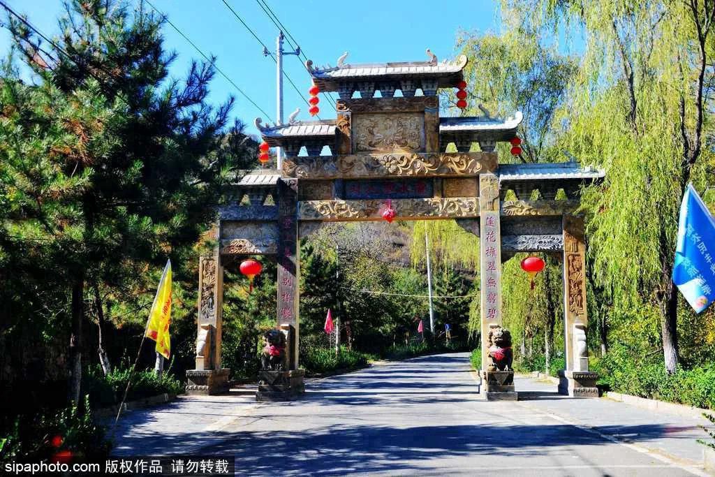 中国歴史文化名村――霊水挙人村