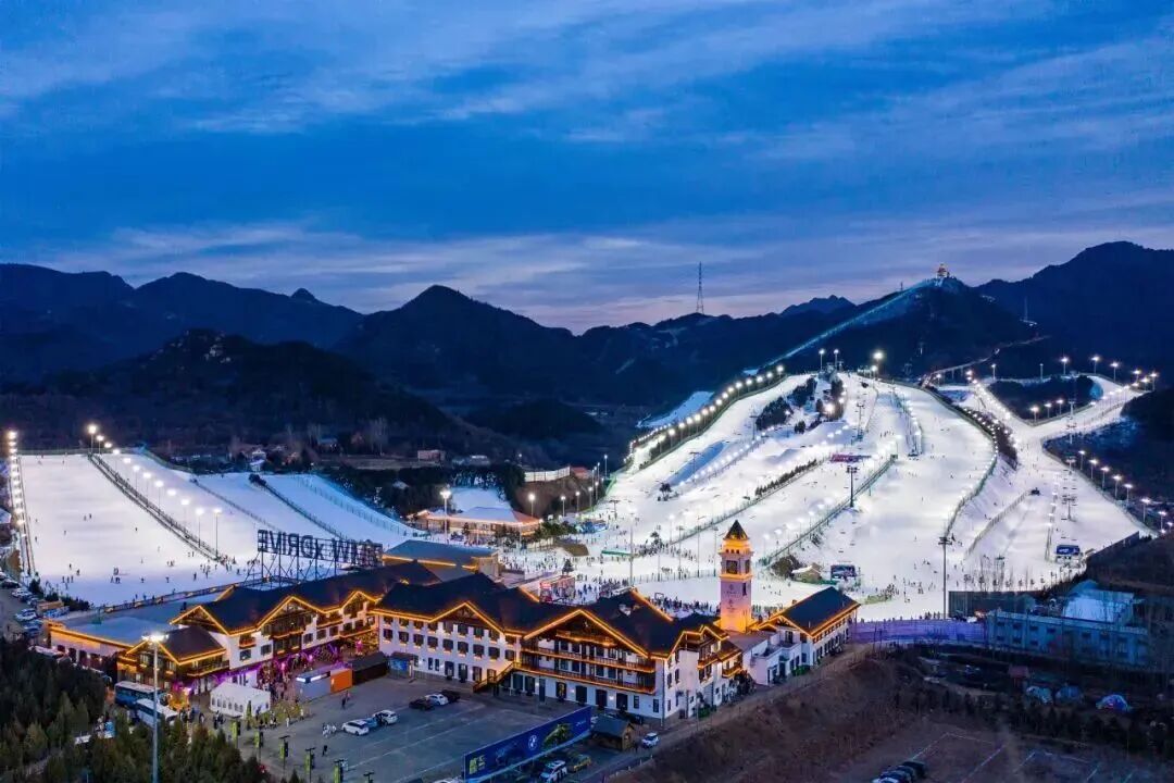 北京13家雪场迎来全面开板！游玩攻略来了——
