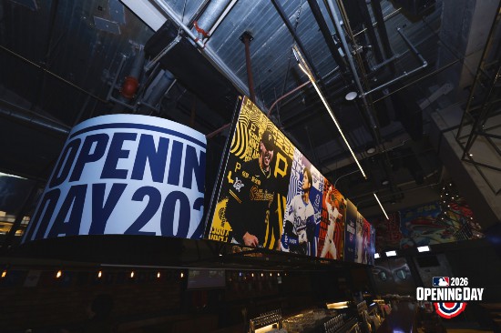 “希望更多人关注棒球，让这项运动在中国生根”