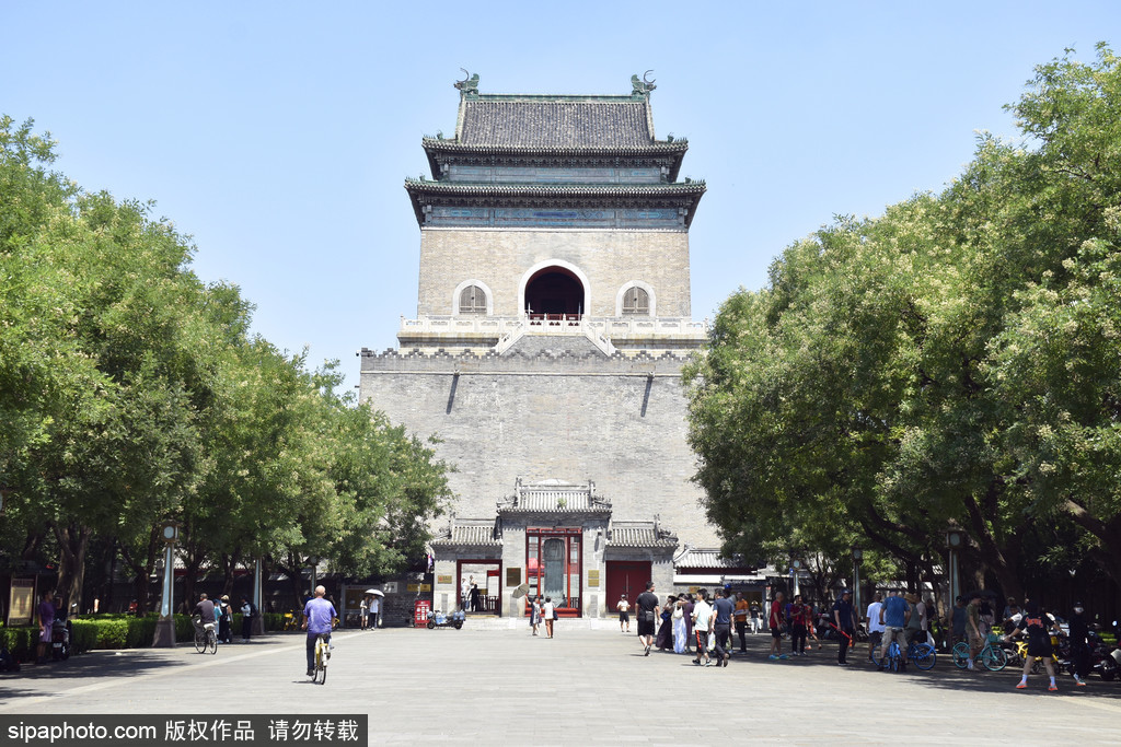 Recorrer el Eje Central de Beijing en bicicleta