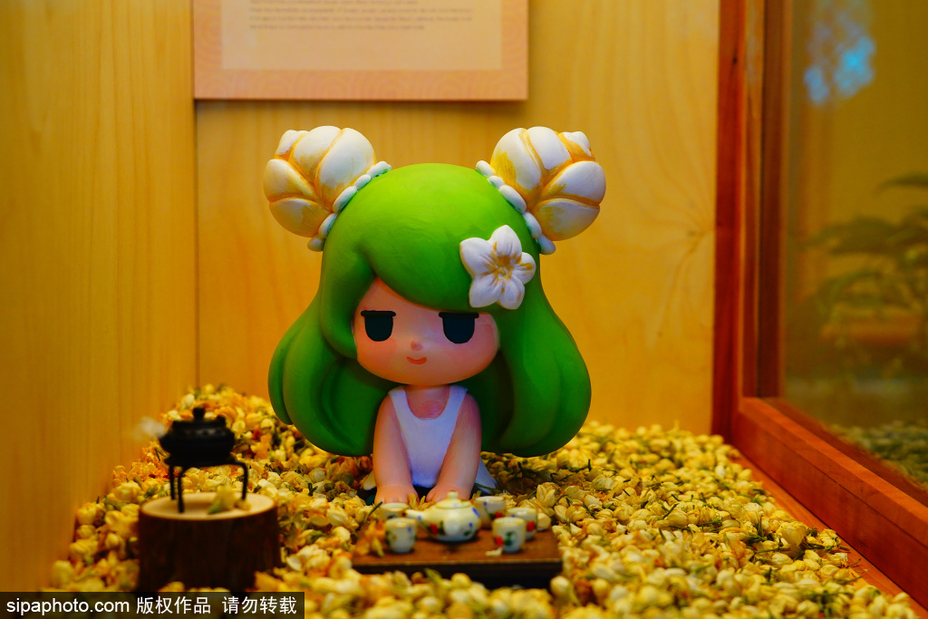 中轴国医之多萝西仙草精灵艺术展