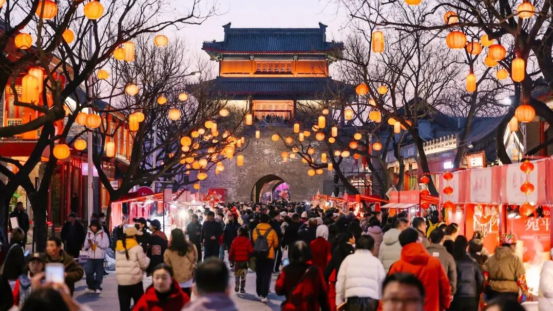 年味出圈、人气火爆！2026年春节假期北京文旅市场喜迎新春开门红