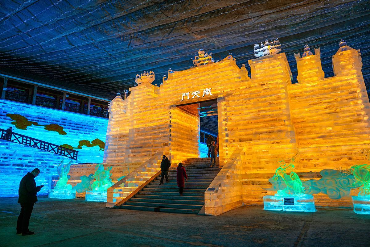 龙庆峡冰灯艺术节