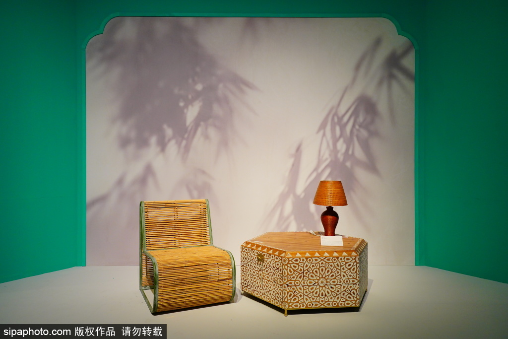 安溪藤铁艺术展亮相中国工艺美术馆