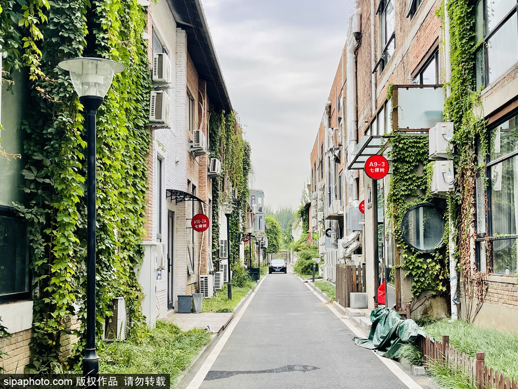 Vía Verde a la Orilla del Río Bahe