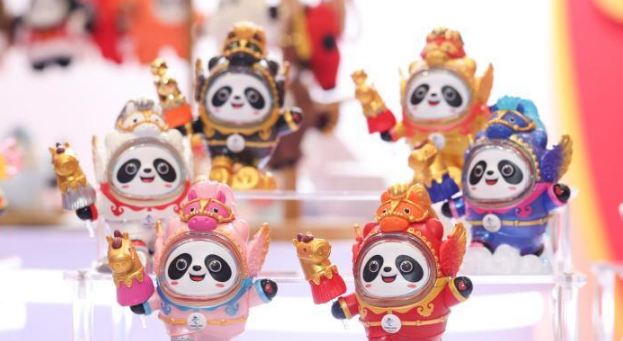 近百款产品28日起全国发售，马墩墩“奔腾”而来