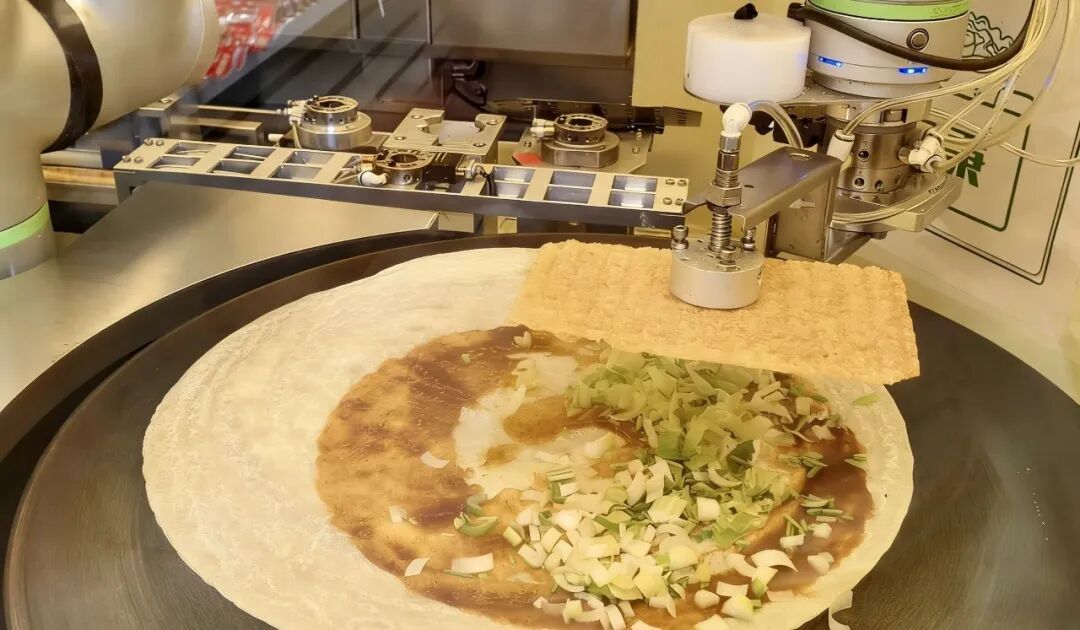 私人订制，3分钟出锅！怀柔来了煎饼机器人→