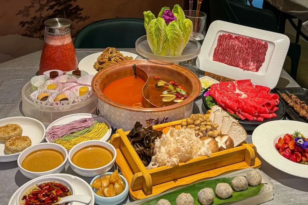 奥运村宝藏火锅店暖心御寒