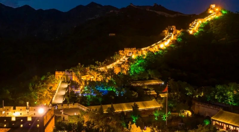 Встречайте китайский Новый год в Яньцине! Ночная экскурсия по участку Бадалин Великой Китайской стены откроется 16 февраля