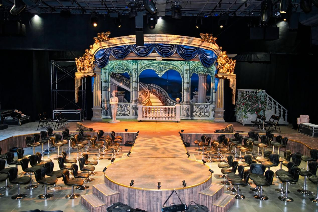 演艺新空间 | 开心麻花A99剧场：隆福寺商圈里的演艺新空间