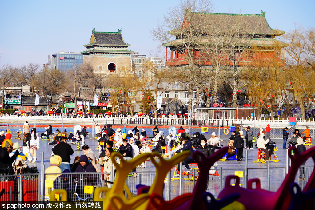 北京的冬日彩霞漫天，新开冰场等你打卡