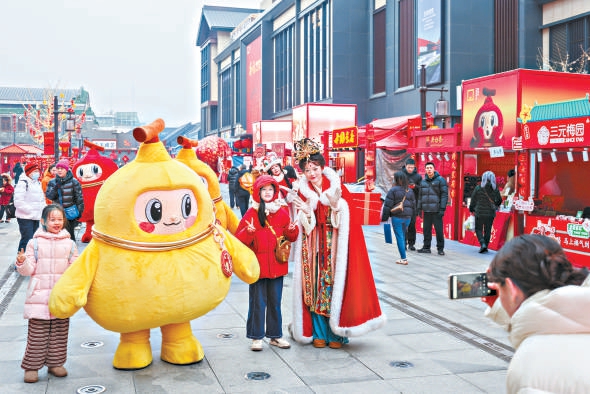 隆福寺街区挂牌“北京市商业步行街”，新春市集持续至3月15日