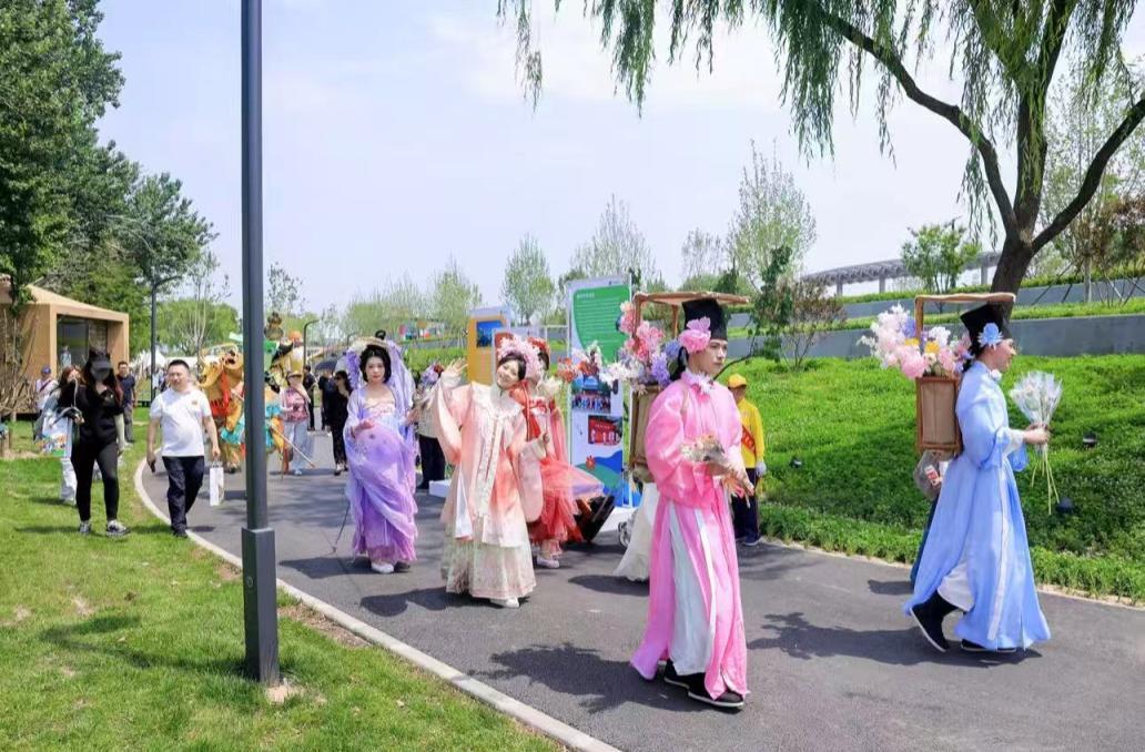 北京非遗嘉年华启幕，全市16区多项非遗代表性项目集中展示