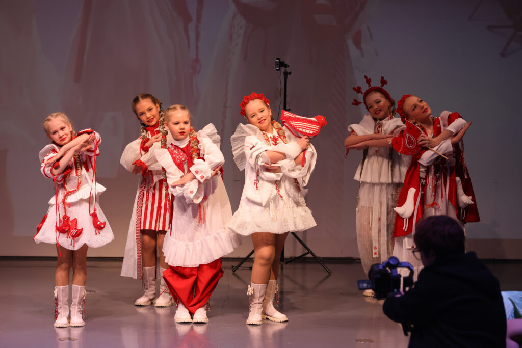 В Пекине с триумфом прошел международный проект «Ожерелье Востока», объединивший юные таланты из России